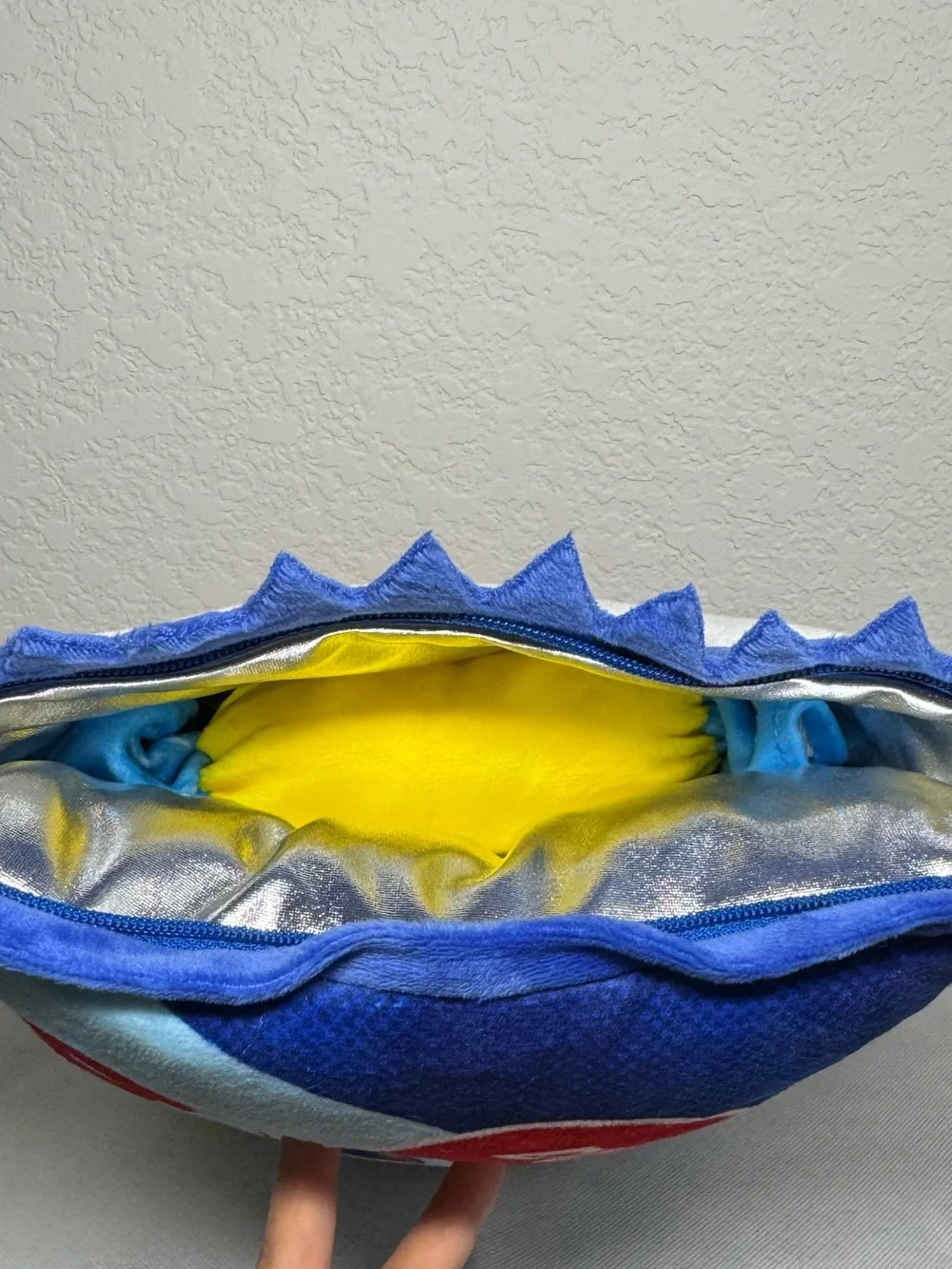 NWT Mini Plushie - Dubble Bubble 14